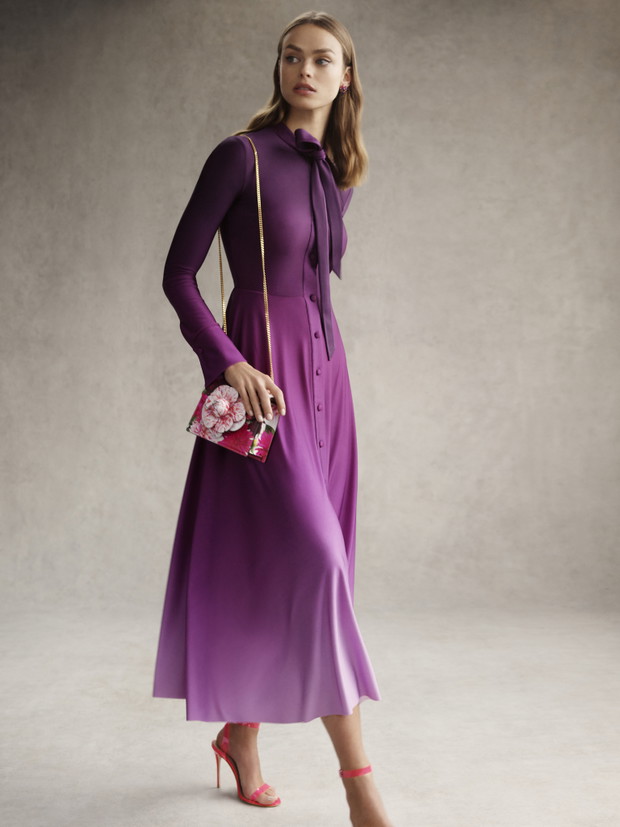 Kolekcja Oscar de la Renta Pre-Fall 2023 zachwyca. To najpiękniejsze sukienki, jakie zobaczycie dziś w internecie