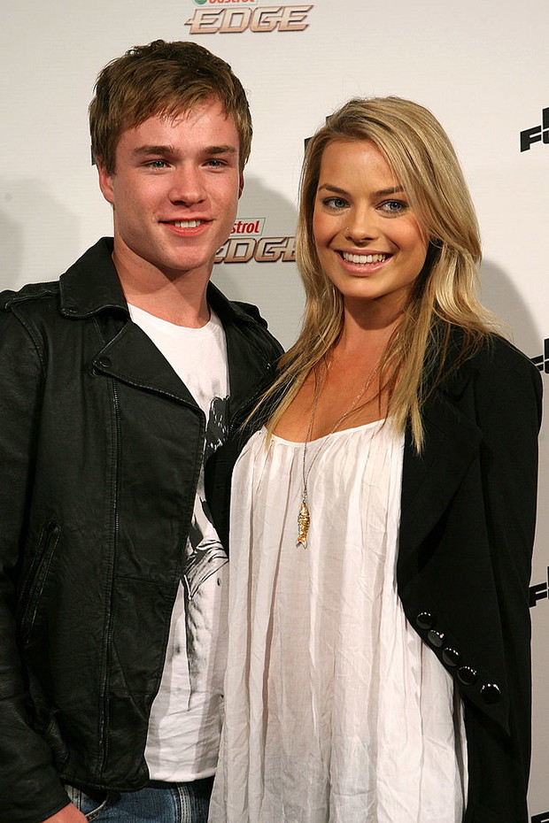 Sam Clark i Margot Robbie (2009)