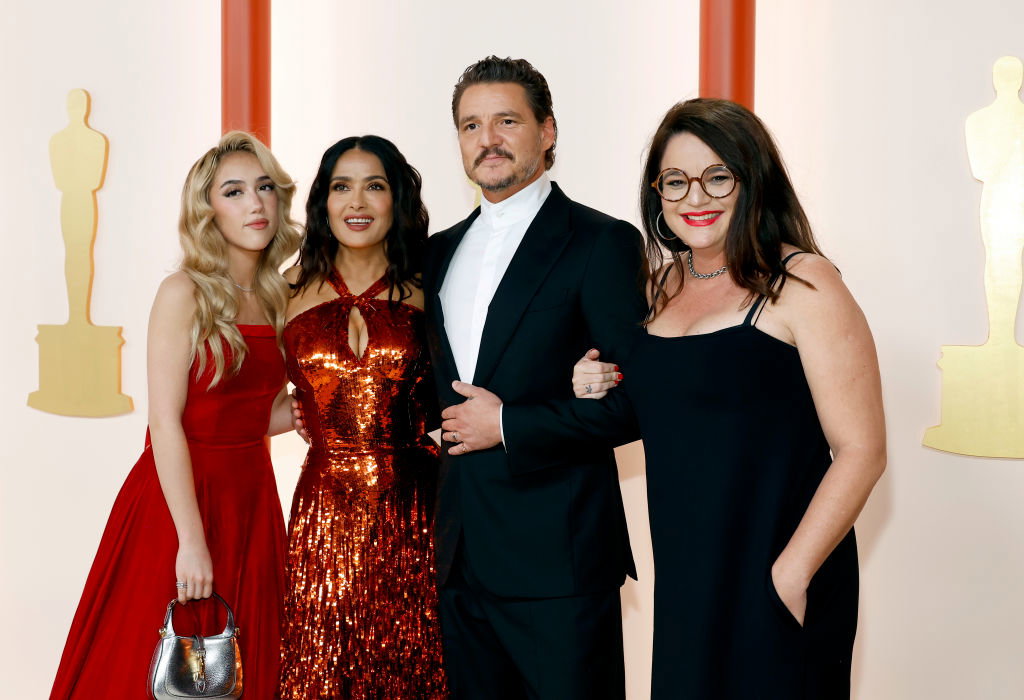 Oscary 2023: Salma Hayek zabrała na czerwony dywan swoją córkę. Aktorka i 15-letnia Valentina wyglądały jak siostry