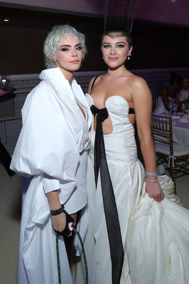 Cara Delevingne i Florence Pugh