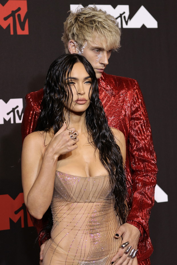 Megan Fox i Machine Gun Kelly na gali 2021 MTV Video Music Awards