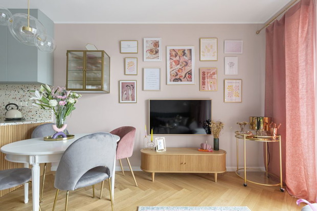 Mieszkanie w pastelach, projekt wnętrza: Angelika Front, architekt wnętrz / Decoroom , projekt kuchni i mebli: Katarzyna Domańska, architekt wnętrz / Decoroom Kitchen