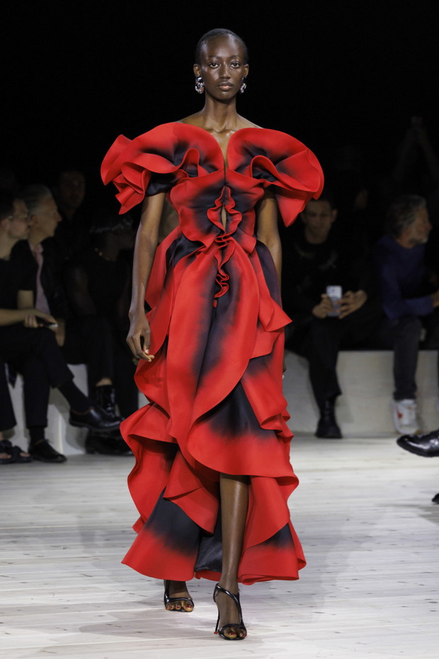 Alexander McQueen wiosna-lato 2024