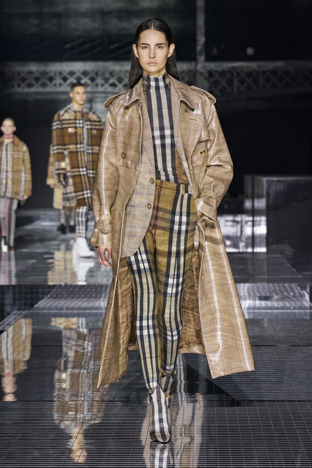 Kratka Burberry