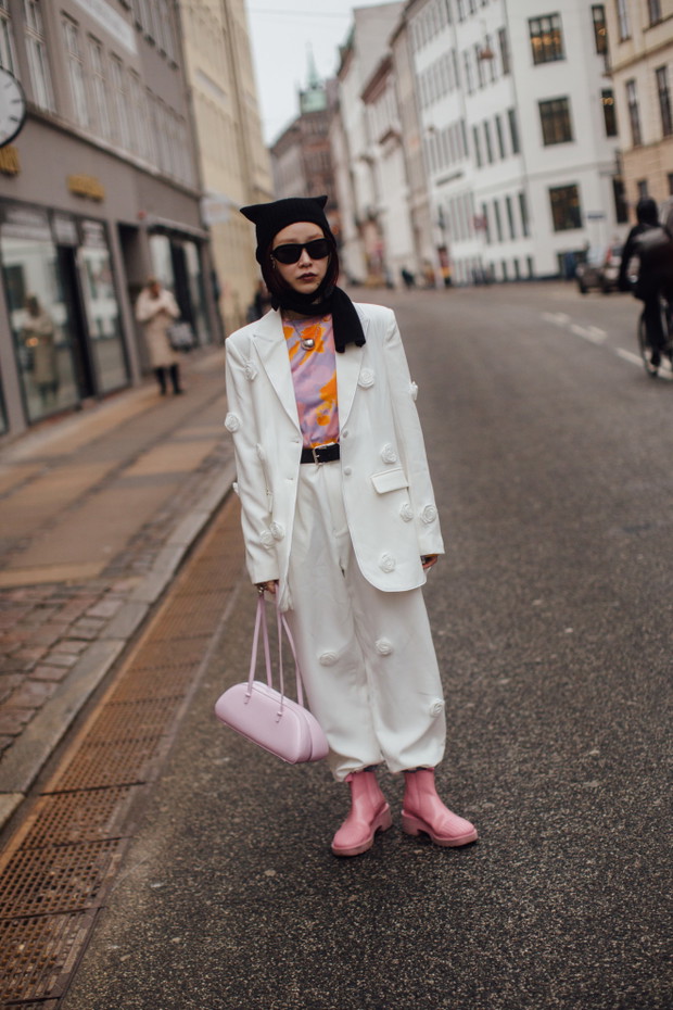 Żakiety i marynarki na ulicach stolic mody street style