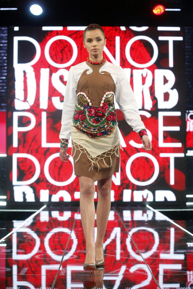 Project Runway 2, odc. 6
