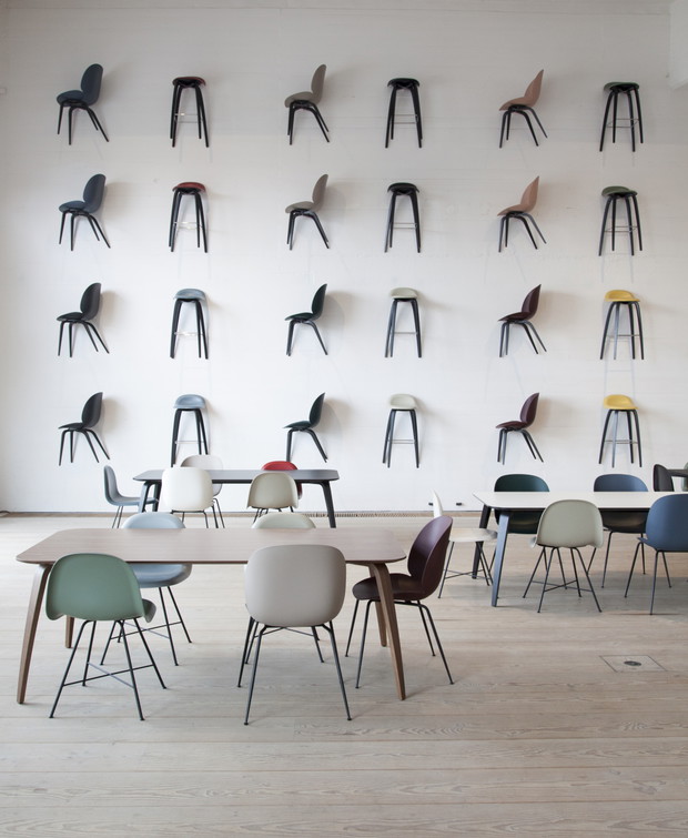 Kopenhaski showroom GUBI w letniej odsłonie