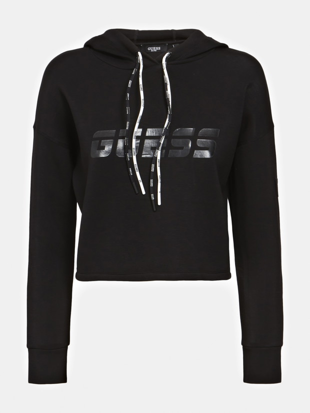 GUESS Activewear SS21: athleisure w pełnym słońcu