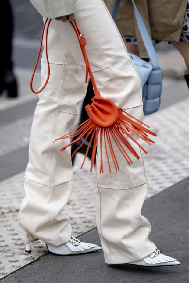 Najlepsze stylizacje z paryskiego tygodnia mody: street fashion