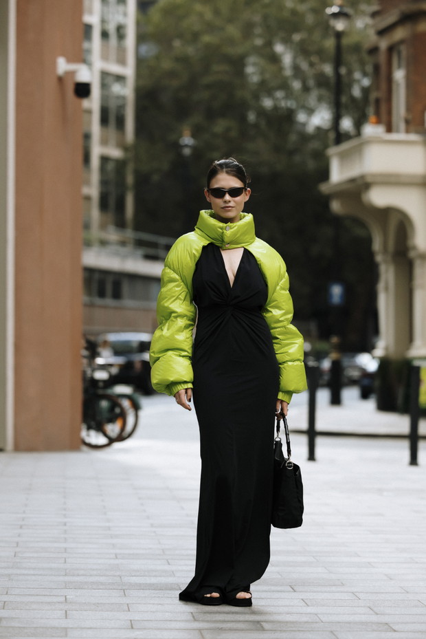 Street fashion na London Fashion Week SS24