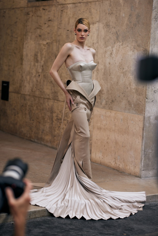 Street fashion Paris Haute Couture week jesień-zima 2024/2025