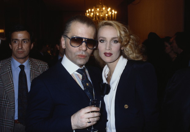 Karl Lagerfeld i Jerry Hall, 1985 rok