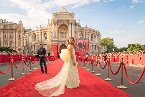 Projektantka Katya Silchenko na gali otwarcia Odessa Film FestivaL 2019.