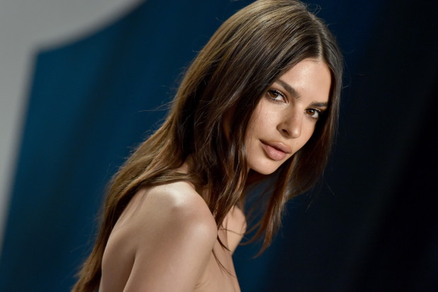 Emily Ratajkowski