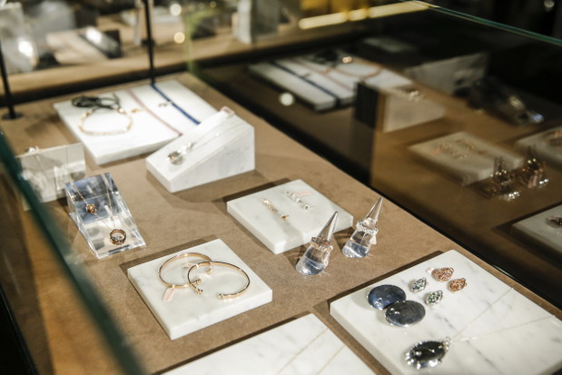 Europejski Boutiques i HE Concept Store