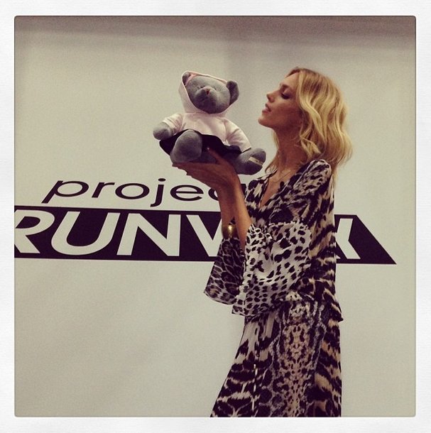 Anja Rubik na planie Project Runway: stylizacje top modelki