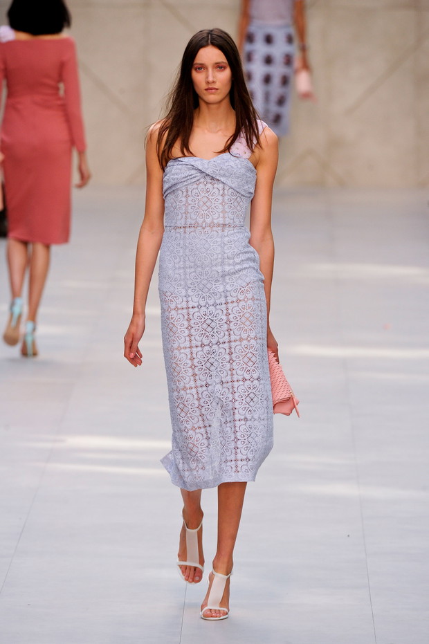 Kim są gwiazdy nowej kampanii Burberry wiosna-lato 2014?