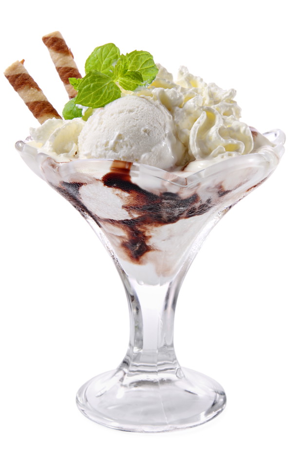 Proste desery: lody jogurtowe