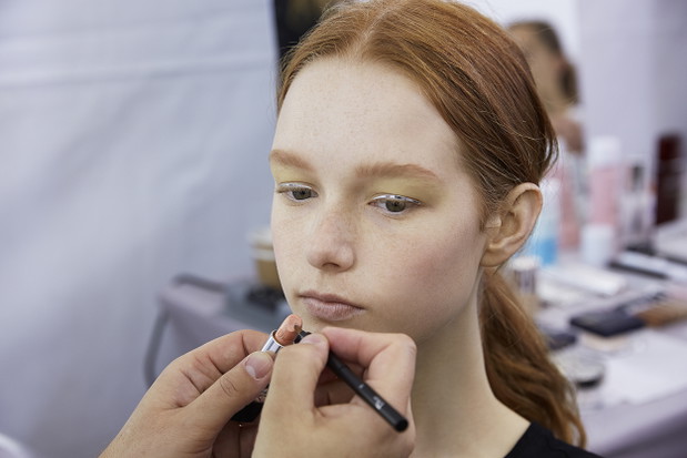 Makijaż na pokazie Dior haute couture jesień-zima 2014/2015