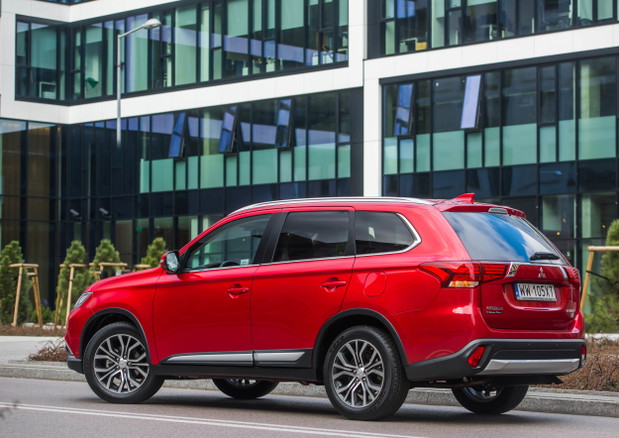 Mitsubishi Outlander Calligraphy