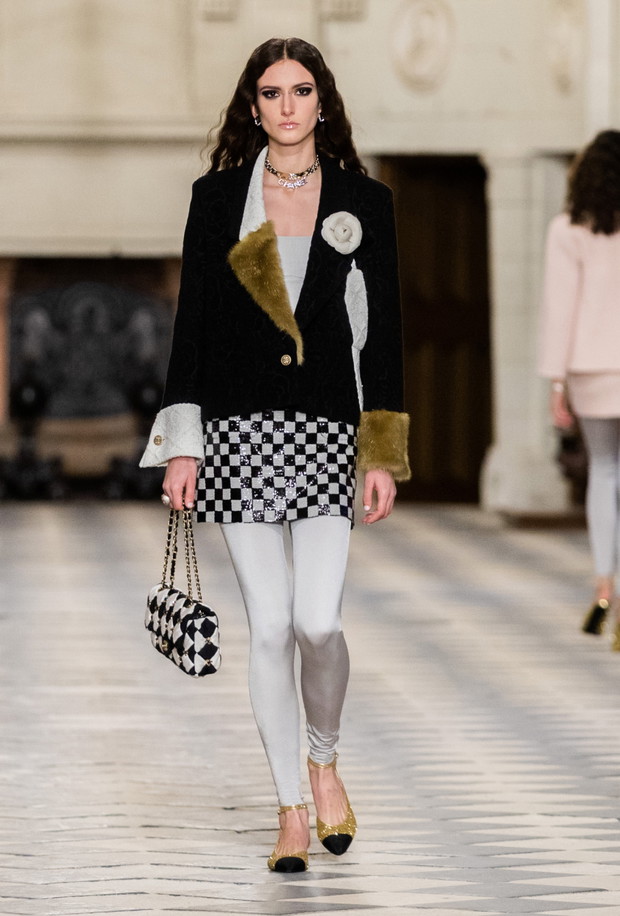 Chanel Metiers D