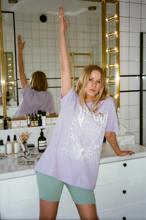 Veclaim: dresy, bluzy, t-shirty