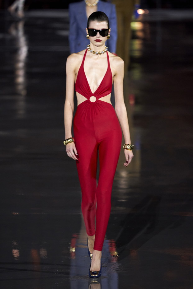 Trendy wiosna-lato 2022: dopamine dressing