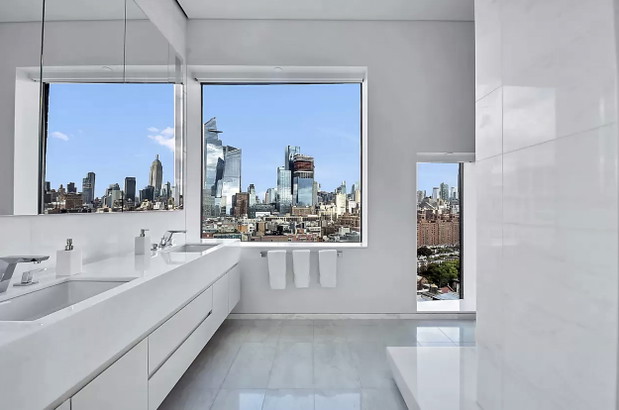 penthouse w 100 Eleventh Avenue