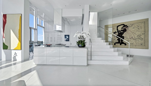 penthouse w 100 Eleventh Avenue