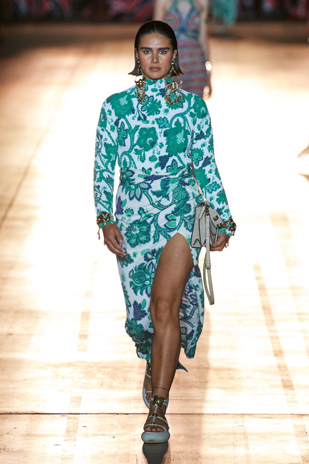 Etro wiosna-lato 2022