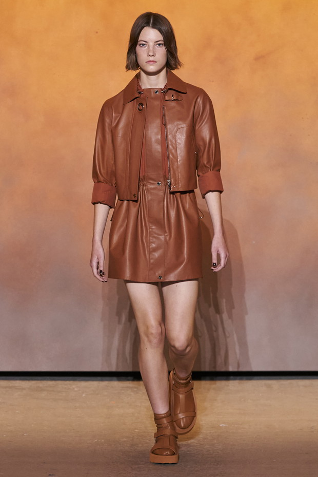 Hermès wiosna-lato 2022. Między modą a sztuką