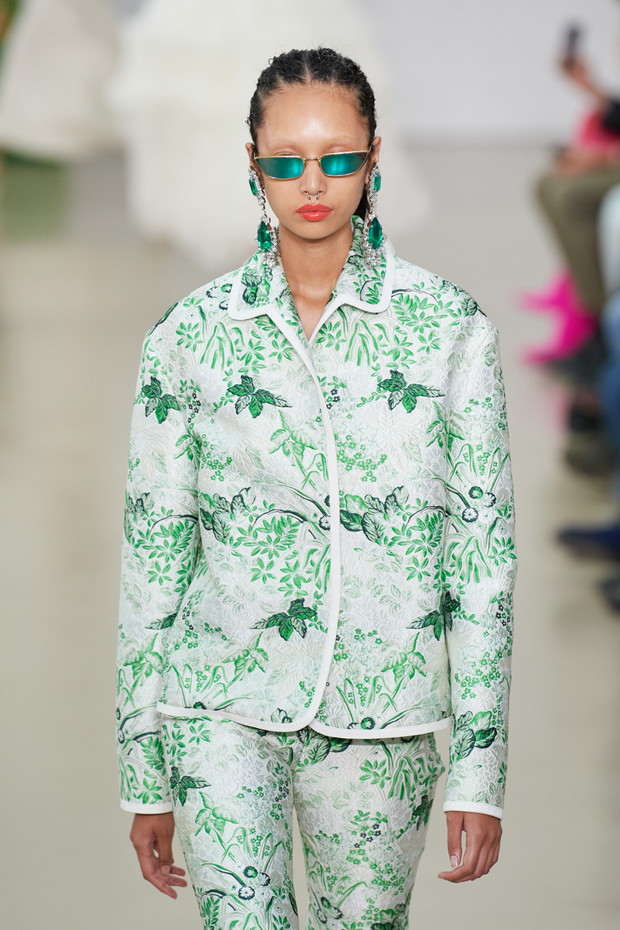 Giambattista Valli wiosna-lato 2022