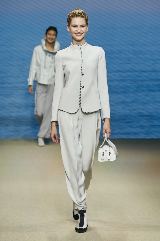 Giorgio Armani wiosna-lato 2022