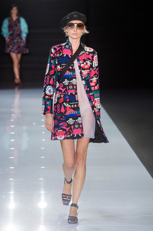 Pokaz Emporio Armani SS18