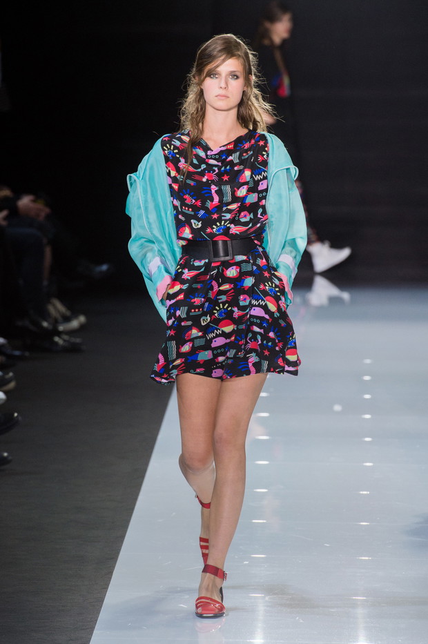 Pokaz Emporio Armani SS18