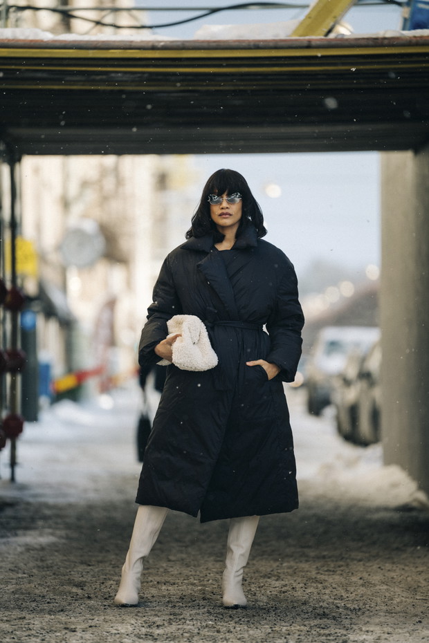 Skandynawski styl: stylizacje ze Sztokholm Fashion Week jesień-zima 2021/2022