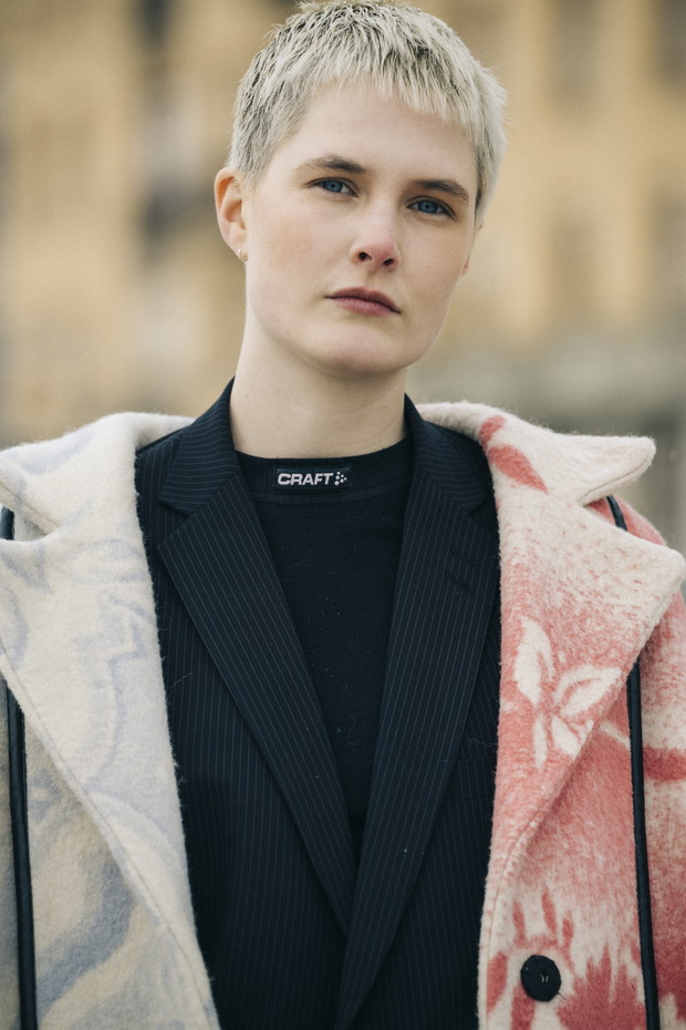 Skandynawski styl: stylizacje ze Sztokholm Fashion Week jesień-zima 2021/2022