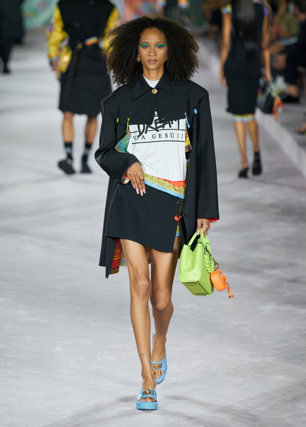 Versace wiosna-lato 2022