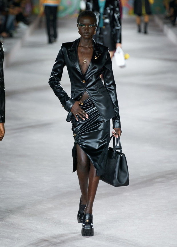 Versace wiosna-lato 2022