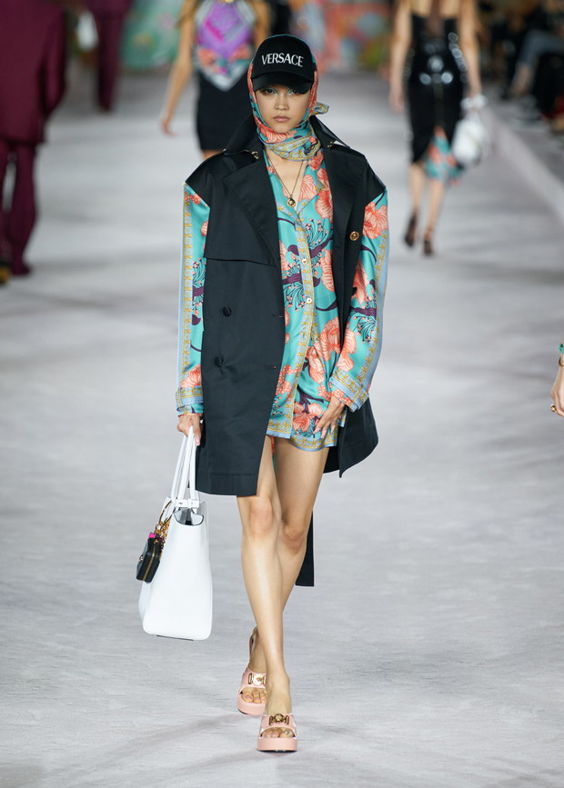 Versace wiosna-lato 2022