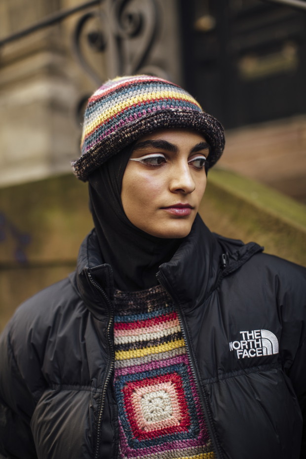 Najmodniejsze stylizacje z ulic Kopenhagi według najbardziej stylowych ludzi z branży i gości Copenhagen Fashion Week jesień-zima 2022/2023