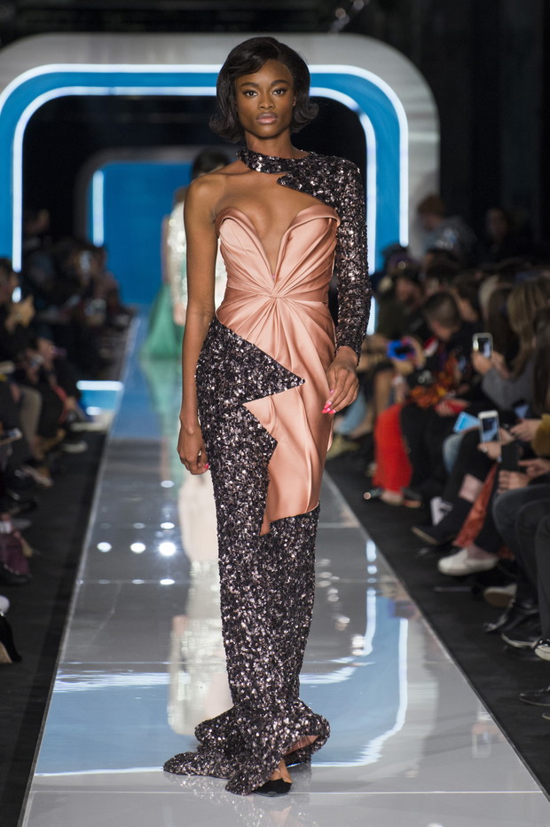 Pokaz Moschino jesień-zima 2018/2019