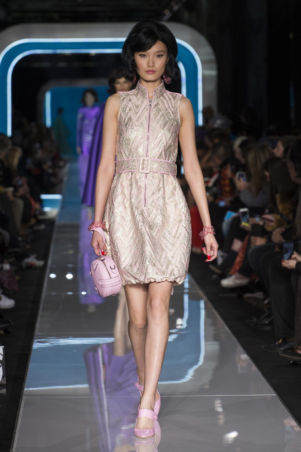Pokaz Moschino jesień-zima 2018/2019