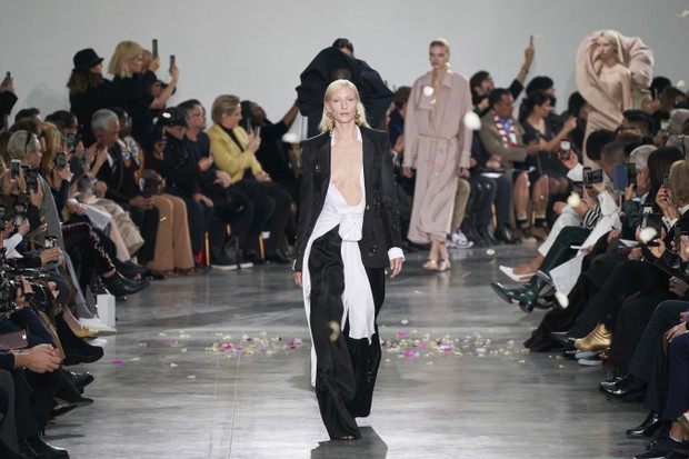 Schiaparelli haute couture wiosna-lato 2020