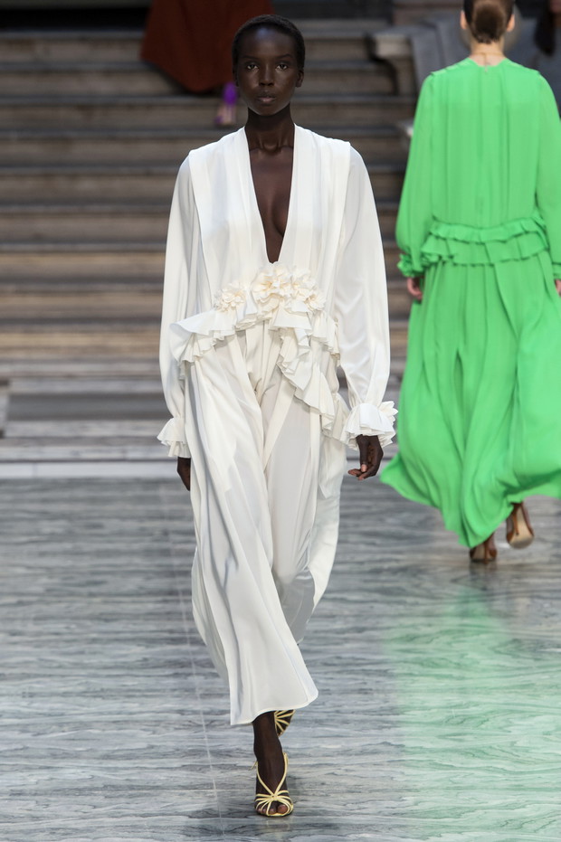 Pokaz Victoria Beckham SS20