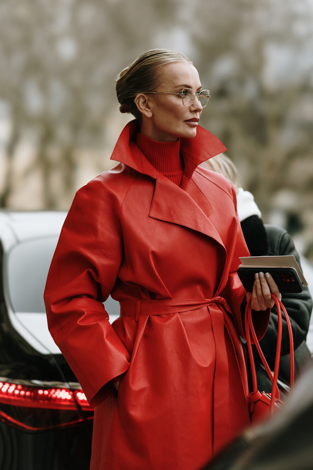 Stylizacje z paryskiego tygodnia mody haute couture wiosna-lato 2025
