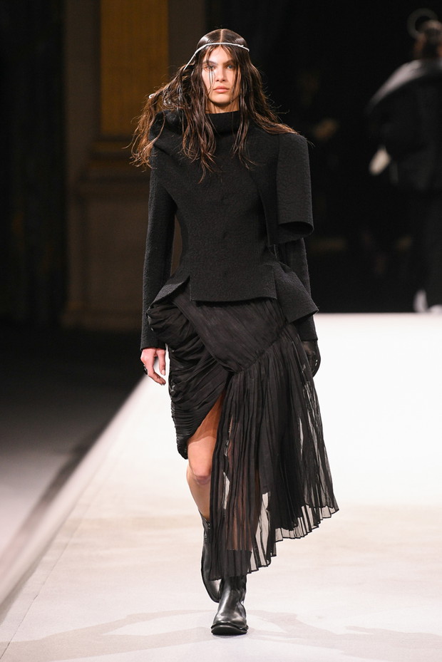 Yohji Yamamoto jesień-zima 2022/2023