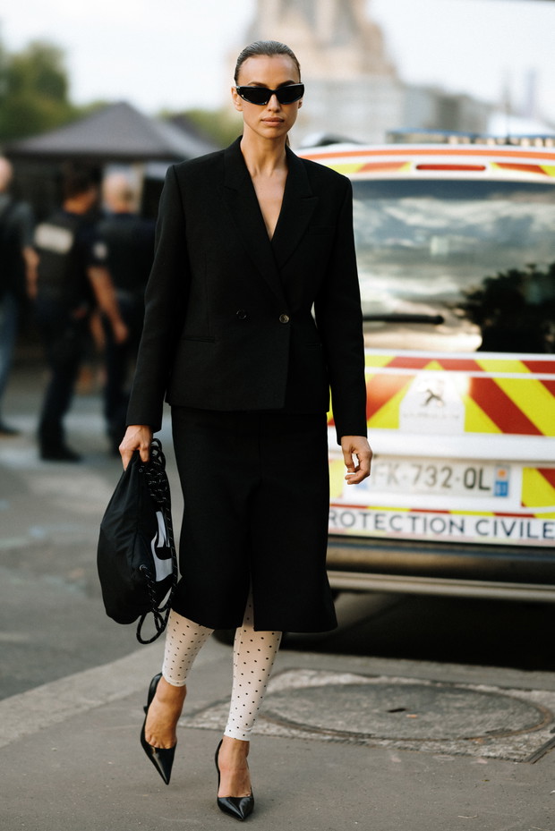 Moda uliczna na Paris Haute Couture Week jesień-zima 2023/2024