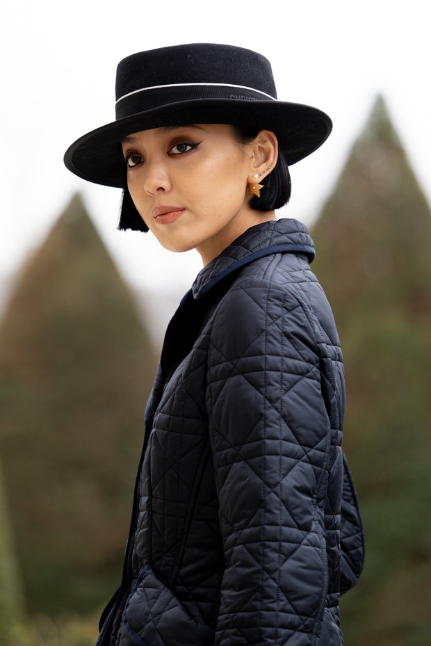 Te torebki, buty i dodatki uwielbiają nie tylko francuskie it girls. Najpiękniejsze akcesoria z Paris Couture Week wiosna-lato 2023 street style