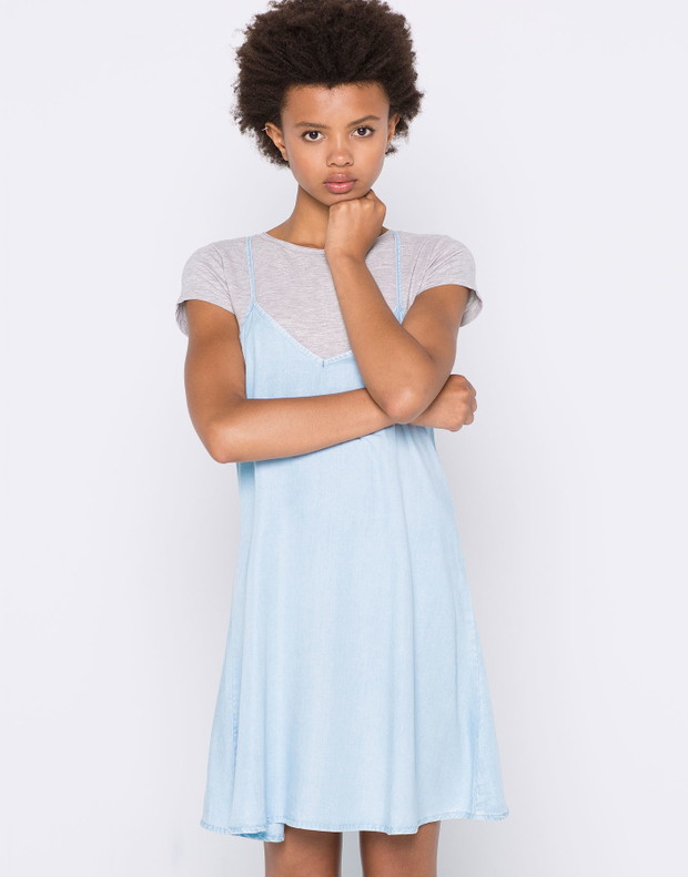 Bieliźniana sukienka + top, fot. Pull&Bear
